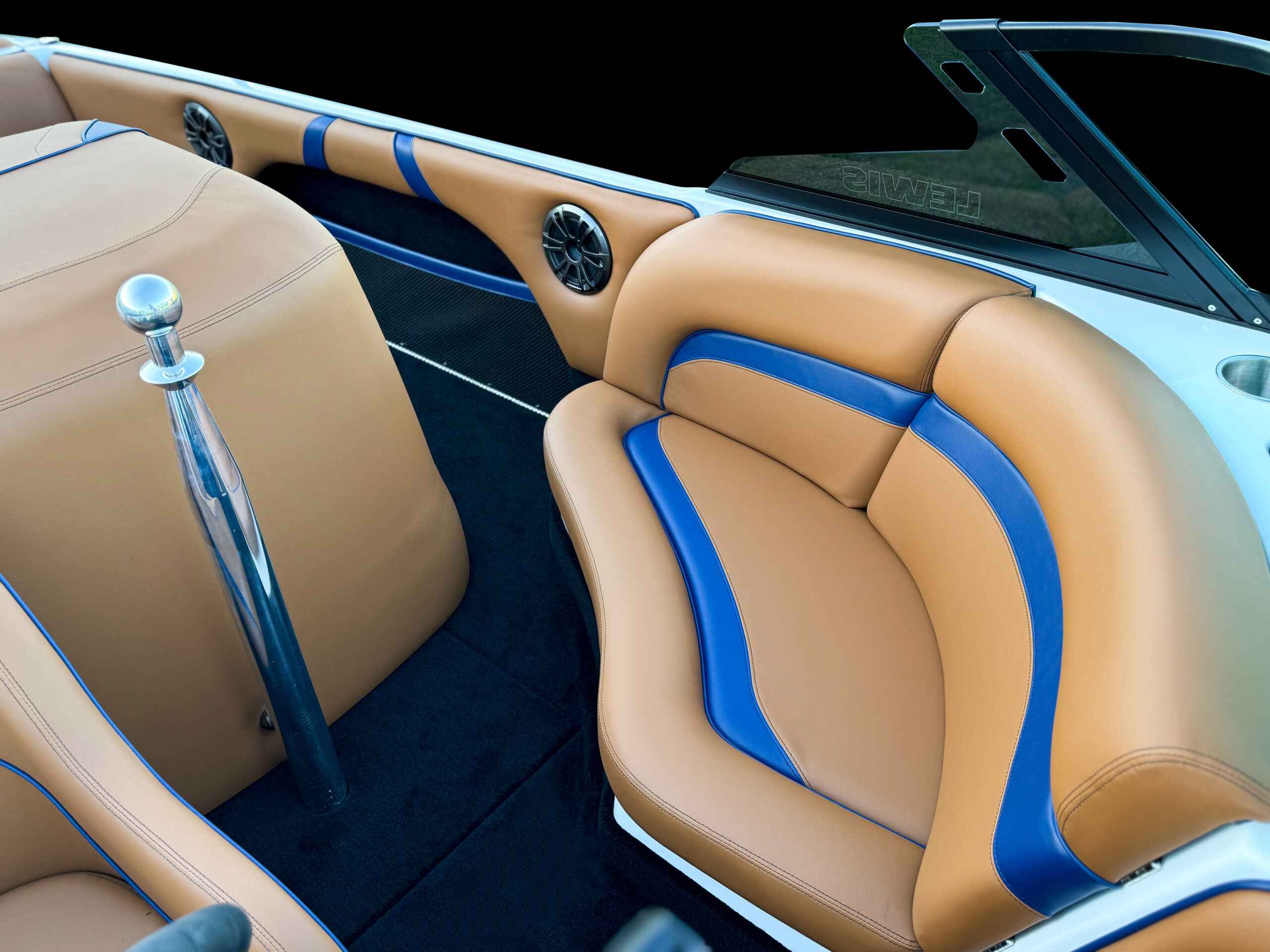 Eclipse-Interior-6-scaled_11_11zon
